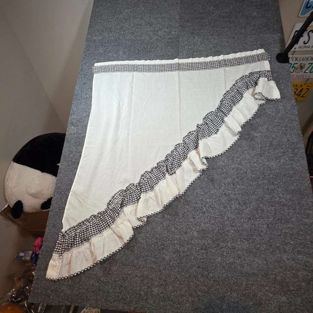 Set Black White Check Cotton Ruffled Swag Valance Gingham Farmhouse Vtg Curtain